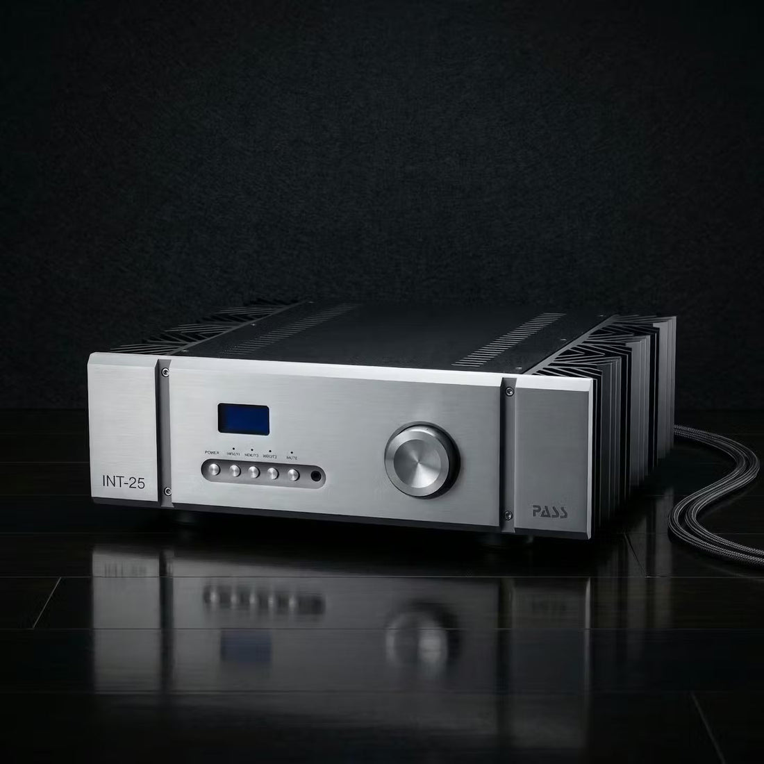 Pass Labs Int-25